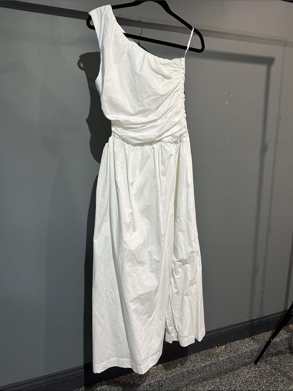 Abercrombie & Fitch White One-Shoulder Ruched Midi Dress